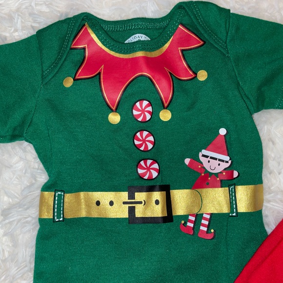 Two 3-6 month Christmas outfits - Picture 3 of 4